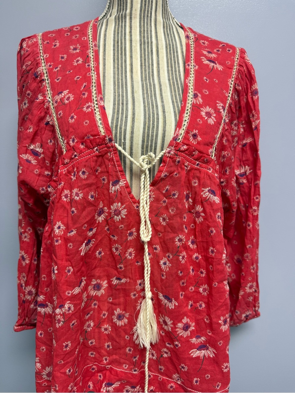 NWT Free People BoHo Red Floral Tassel Peasant Tunic top women’s M - Picture 4 of 16